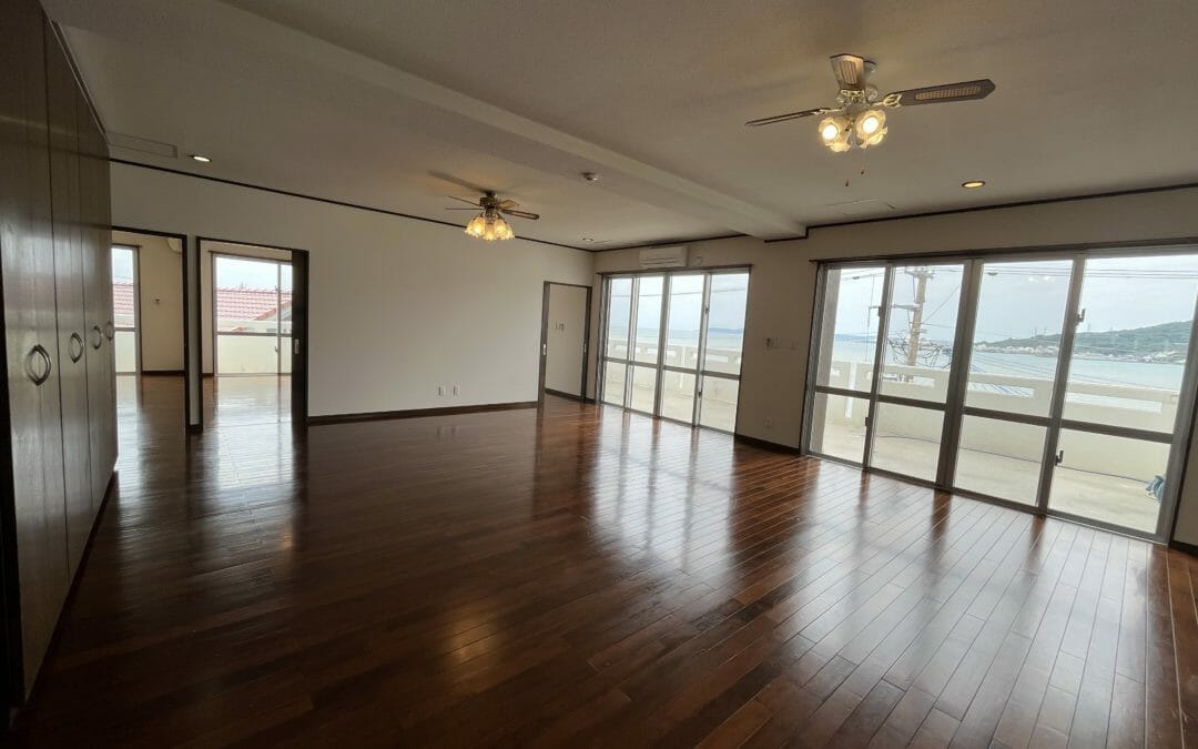 4beds apt with ocean view