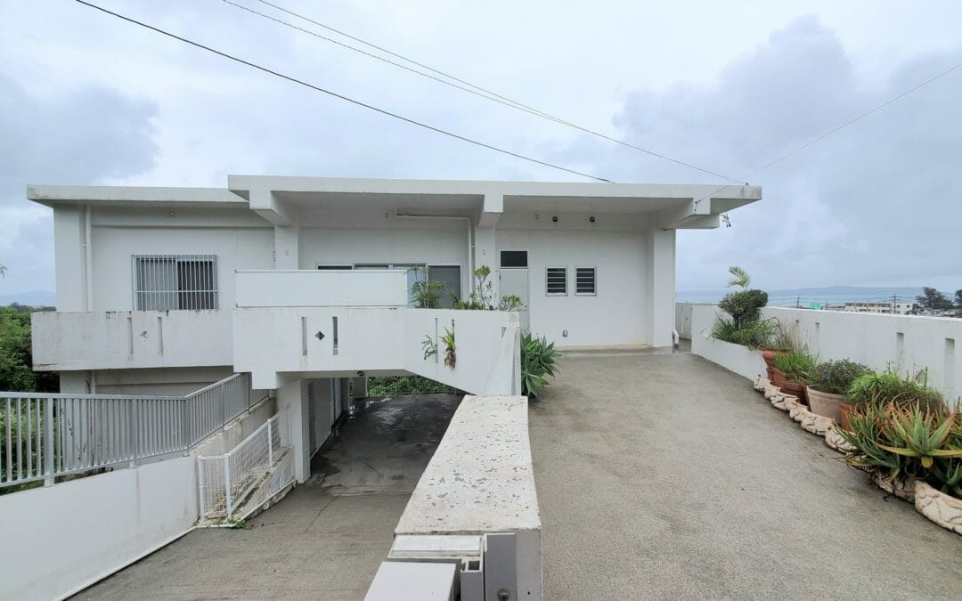 Single House near White beach