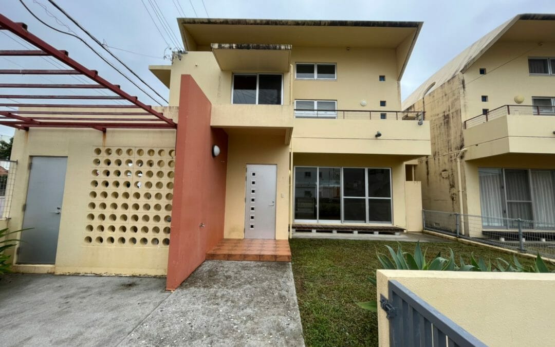 single house with loft in okinawa city