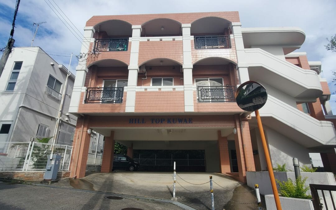 Upper floor duplex in Chatan*Rent negotiable!