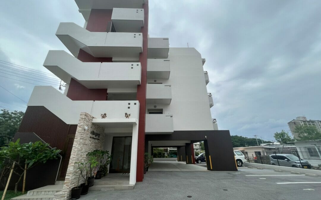 Modern newly apt near Kadena gate 1