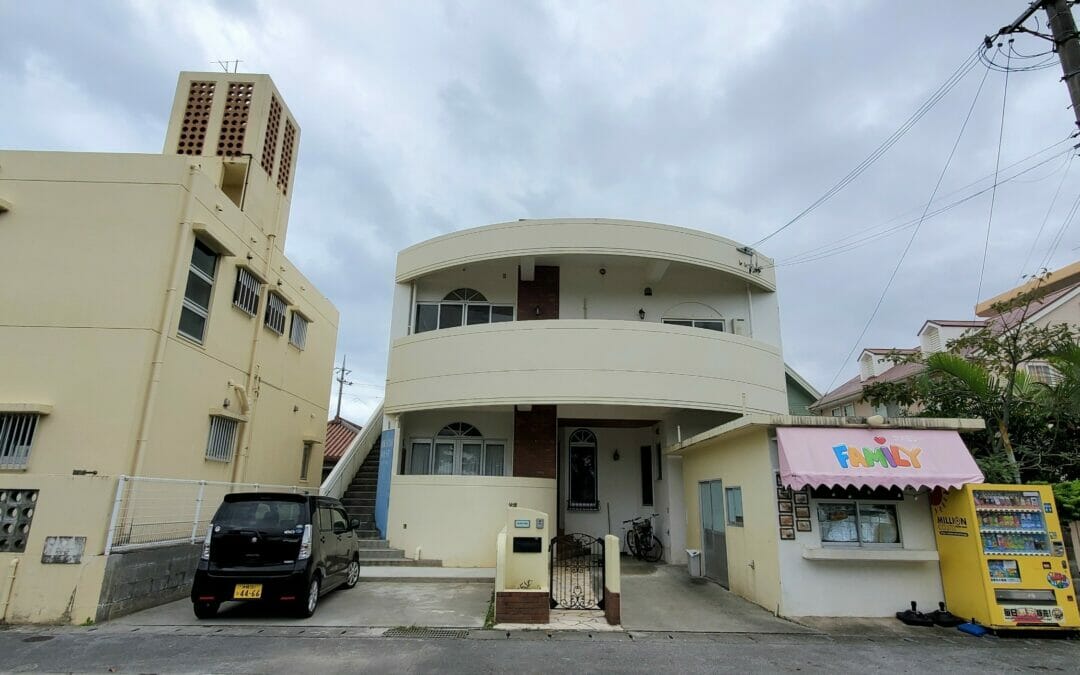 Parkside duplex in Okinawa city