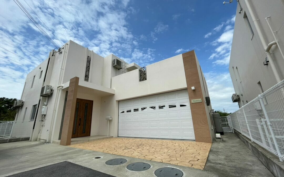 Single two story house in Uruma city