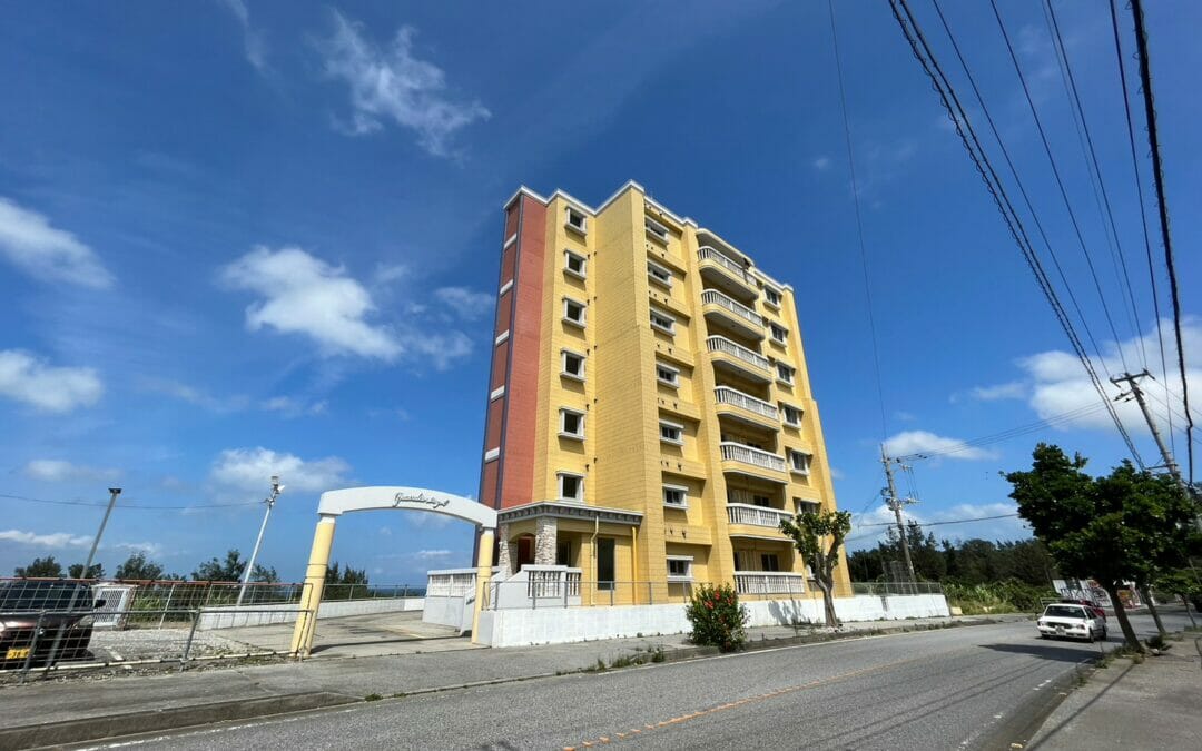 Ocean view Apt in Uruma city