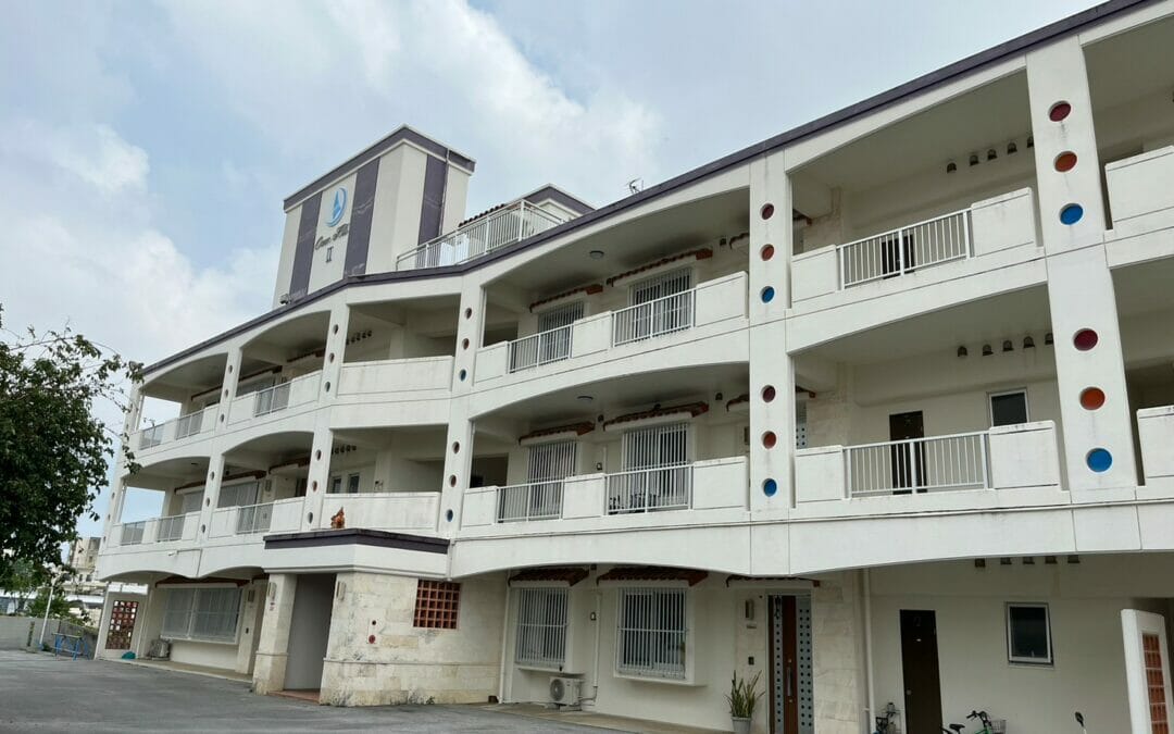 3 bed APT Convenient location to Chatan