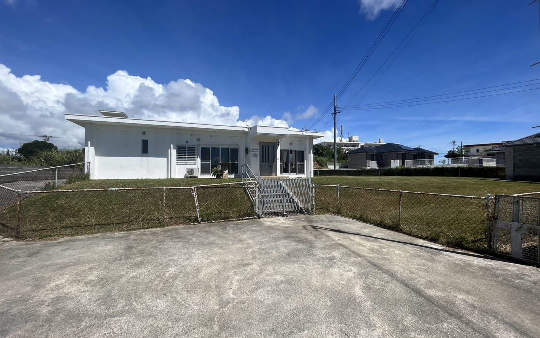 Single House in Ginoza